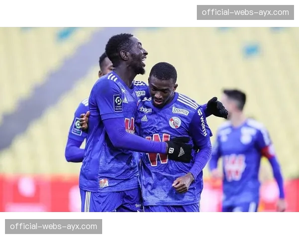 斯特拉斯堡1-1战平勒阿弗尔，双方各取一分